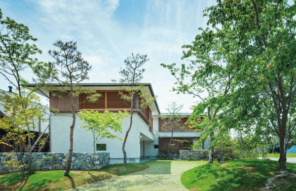 庭の効用 ～ 建築家 伊礼智さんのコラム