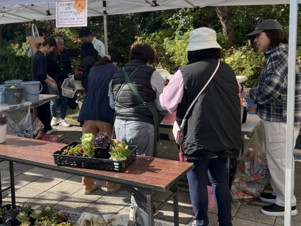 たくさんのご来場ありがとうございます。